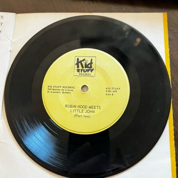 The Story of Robin Hood Meets Little John Kid Stuff Record 45 rpm and Book RARE! - Picture 4 of 8
